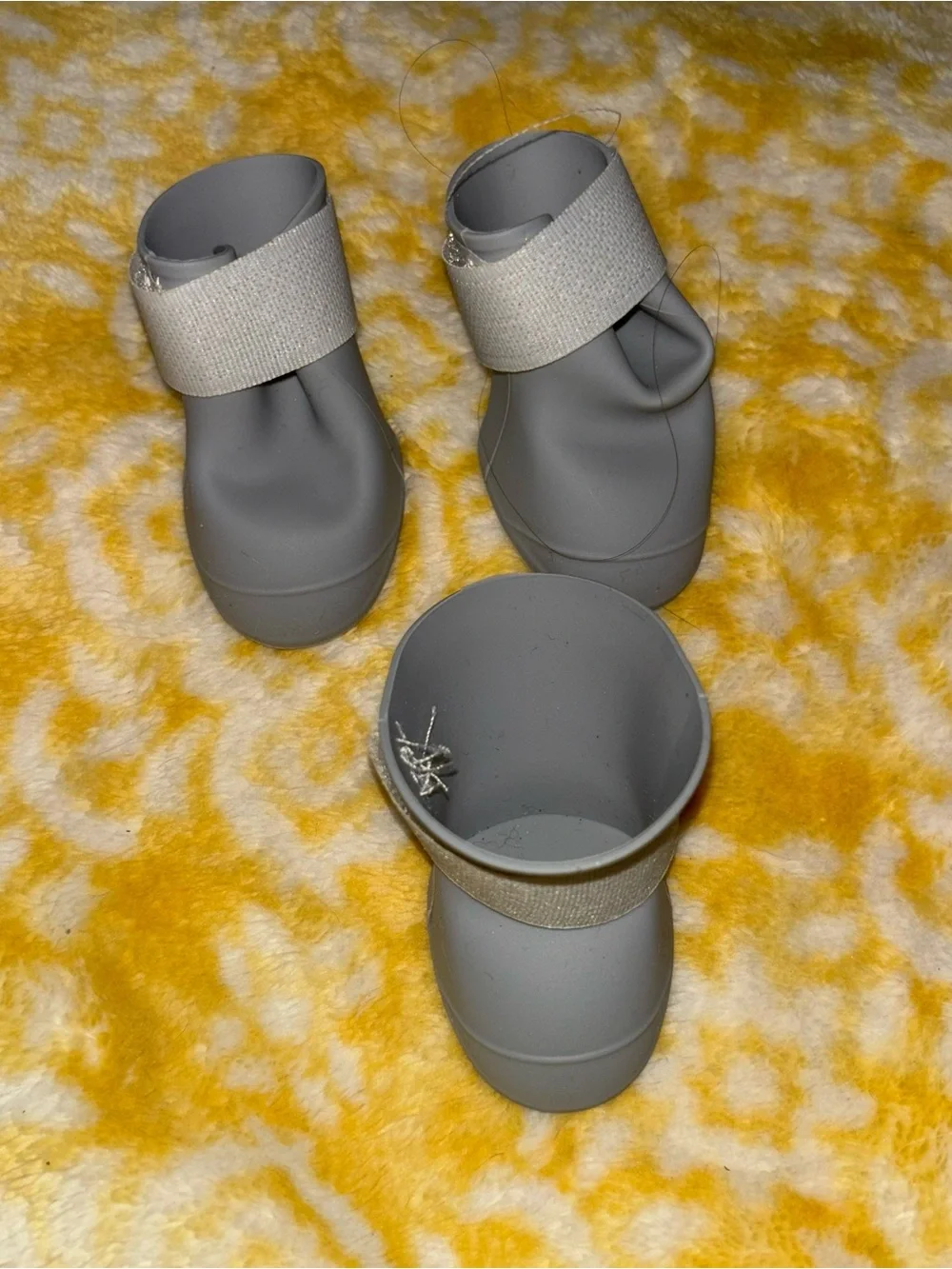 3 Doggy Gray Waterproof Slip-On Shoes Medium size